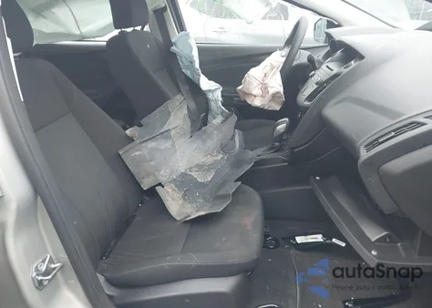 2015 Ford Focus Se z USA, uszkodzony, nr VIN 1FADP3F28FL254706